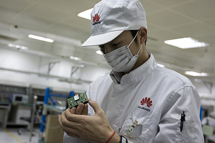 Huawei dona un millón de mascarillas a España para su uso en la lucha contra la expansión del Covid-19